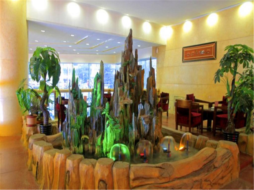Lanzhou Hualian Hotel Extérieur photo
