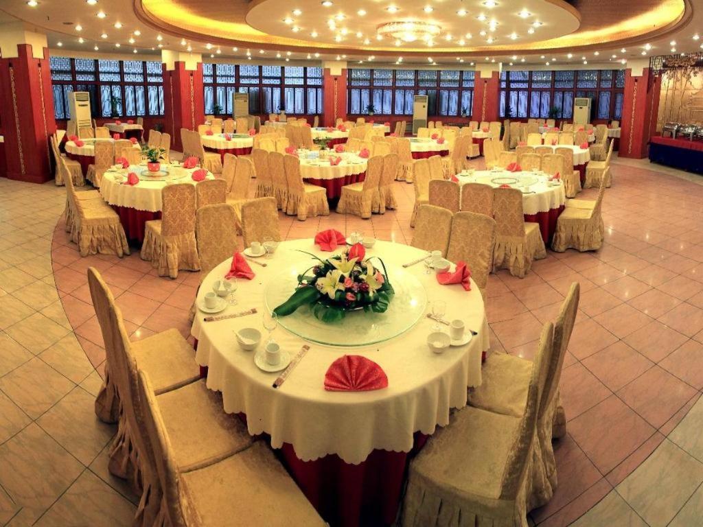 Lanzhou Hualian Hotel Extérieur photo